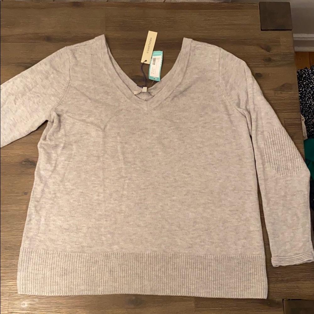 41 Hawthorn Gray V Neck Sweater